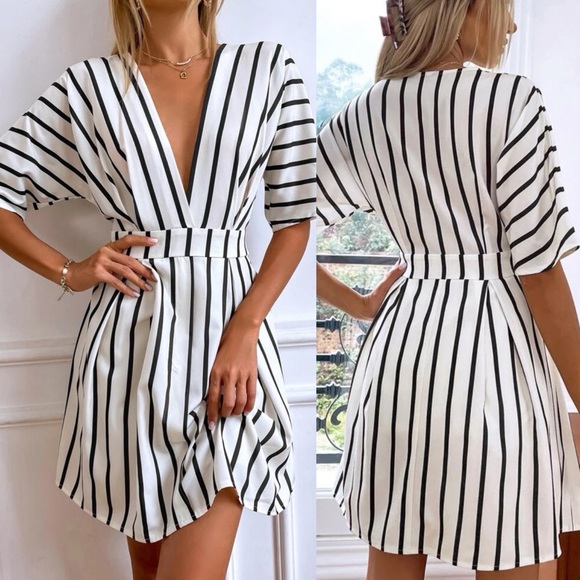 Striped deep v neck half short sleeve dress preppy navy blue white - Picture 2 of 3